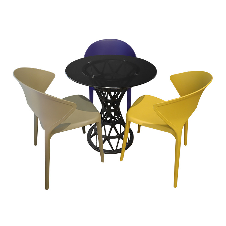 Silla de comedor de plástico exportada silla de comedor simple silla de plástico PP al aire libre a prueba de lluvia silla de mesa de comedor respalda