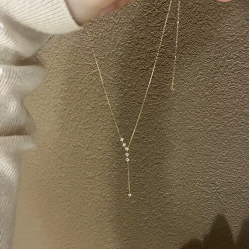 Chic Cold Moonlight Flash Diamond Sapphires Y-Shape Tassel Necklace for Women Korean Version Unique Instagram Simple Elegant Versatile Clavicle Chain