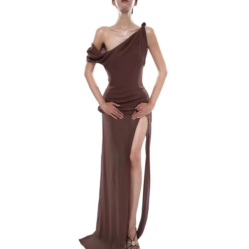 Chic and Unique One-Shoulder Dress for Women, Summer Niche Design, Irregular Slit Gown, Fashionable Long Dress