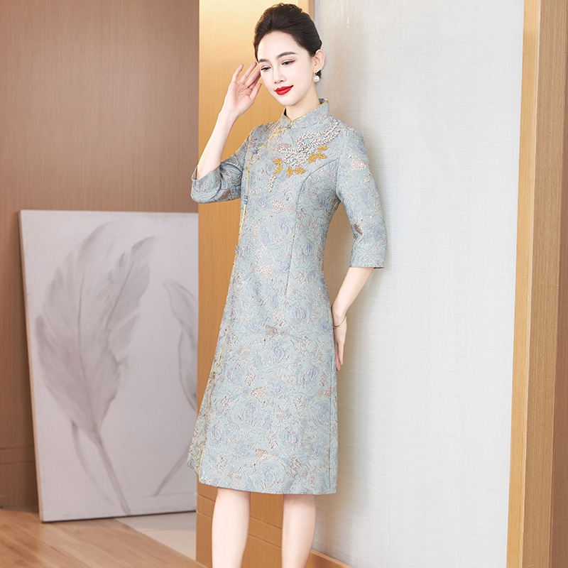 2025年秋季新中式国风改良旗袍裙优雅显气质喜婆婆婚宴新款妈妈装|undefined