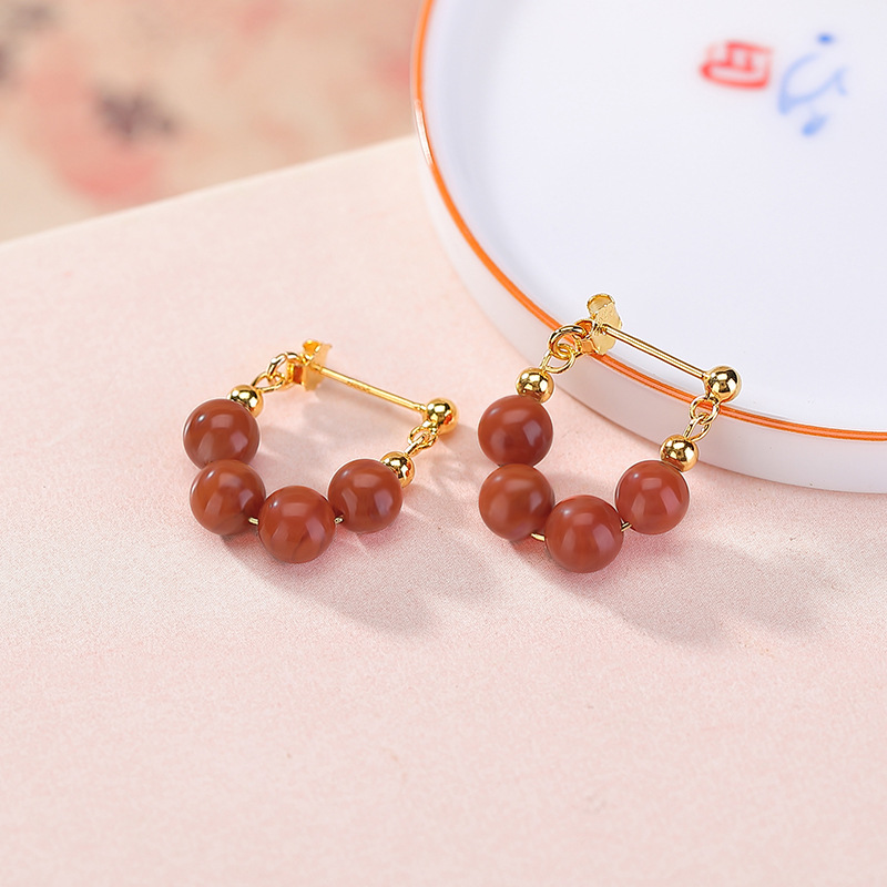 Bông tai tròn bạc S925 mạ vàng đính mã não đỏ phong cách đi làm — Mô hình sáp ong