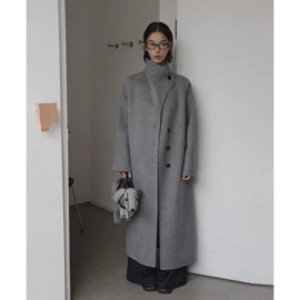 半身裙;女式T恤;毛衣