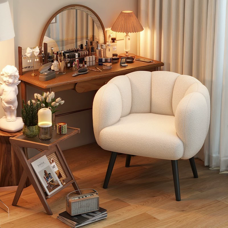 Стул для макияжа интернет-знаменитостей, компьютерный стул для спальни, простой маникюрный туалетный столик, табурет для дома, гостиной, ленивый диван-кресло для отдыха