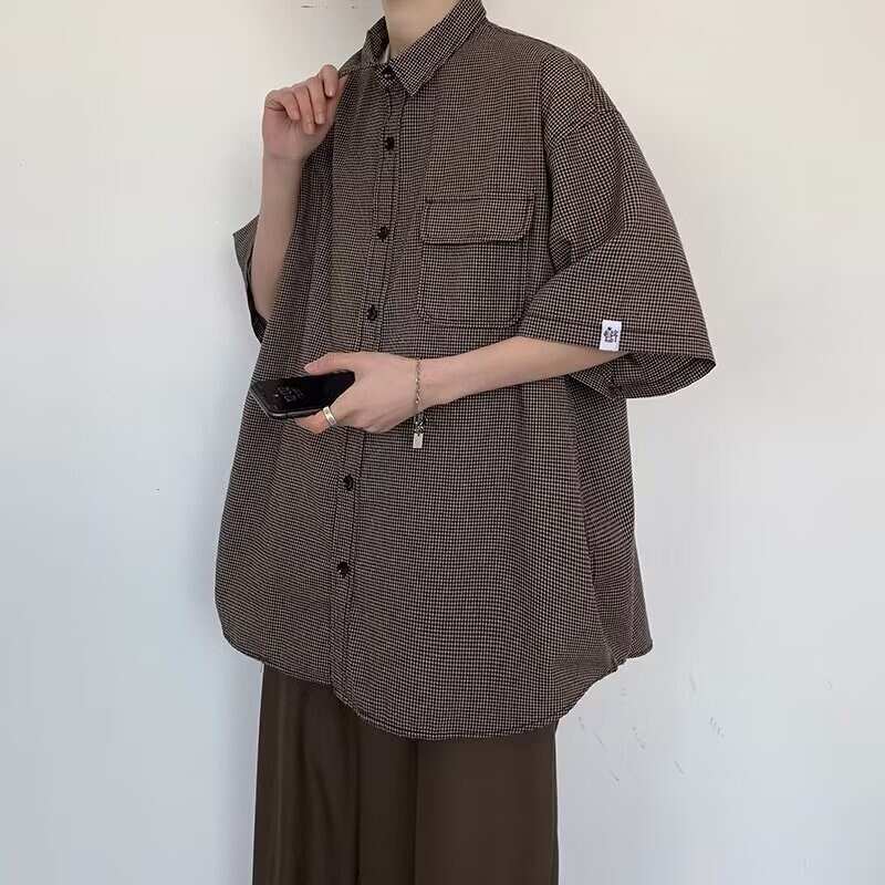 Japanese Style Men's Summer Cityboy Plaid Short-Sleeve Shirt with a Turn-Down Collar, Loose Casual Couple's Shirt Jacket Trendy