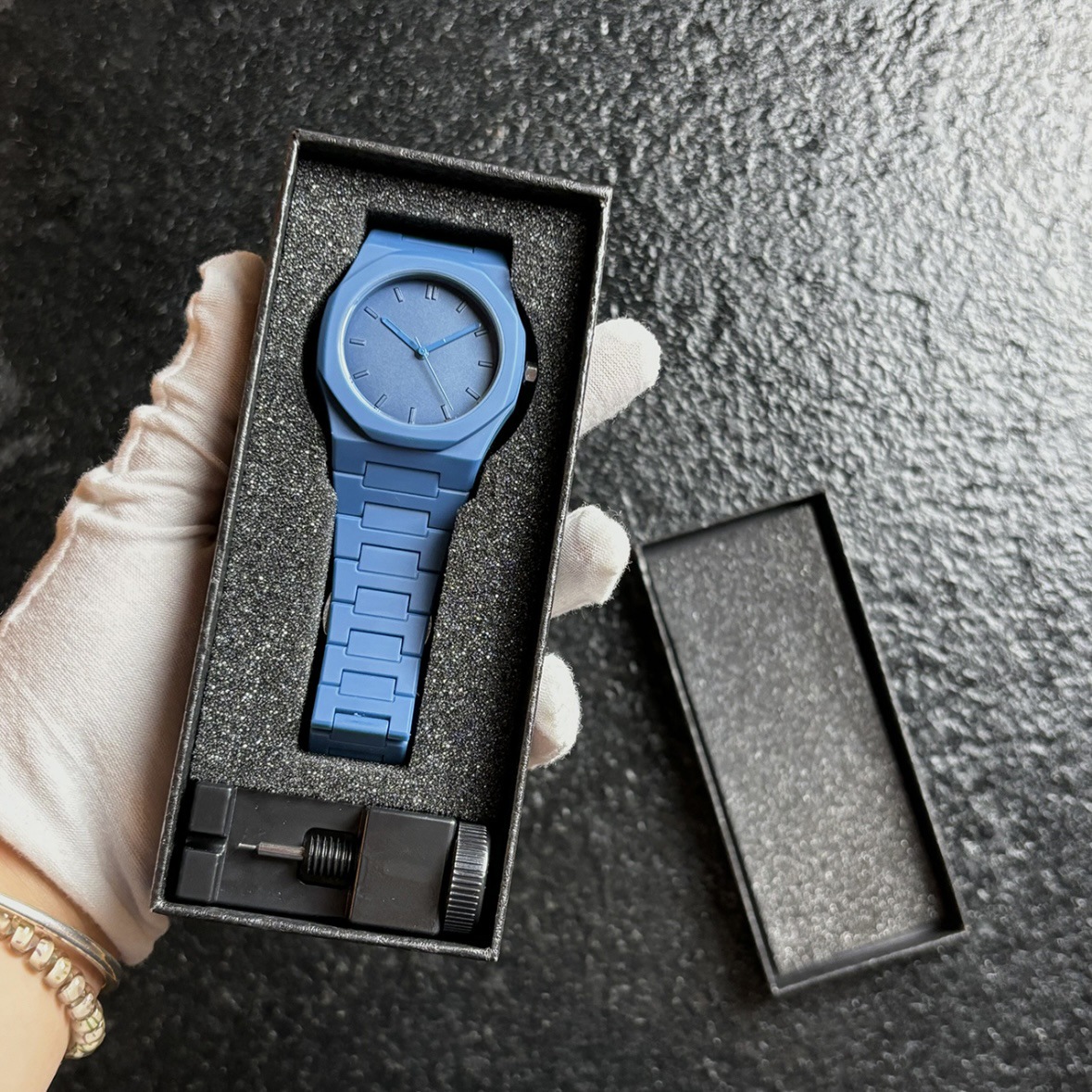 1158-3 domestic movement battery double snap button