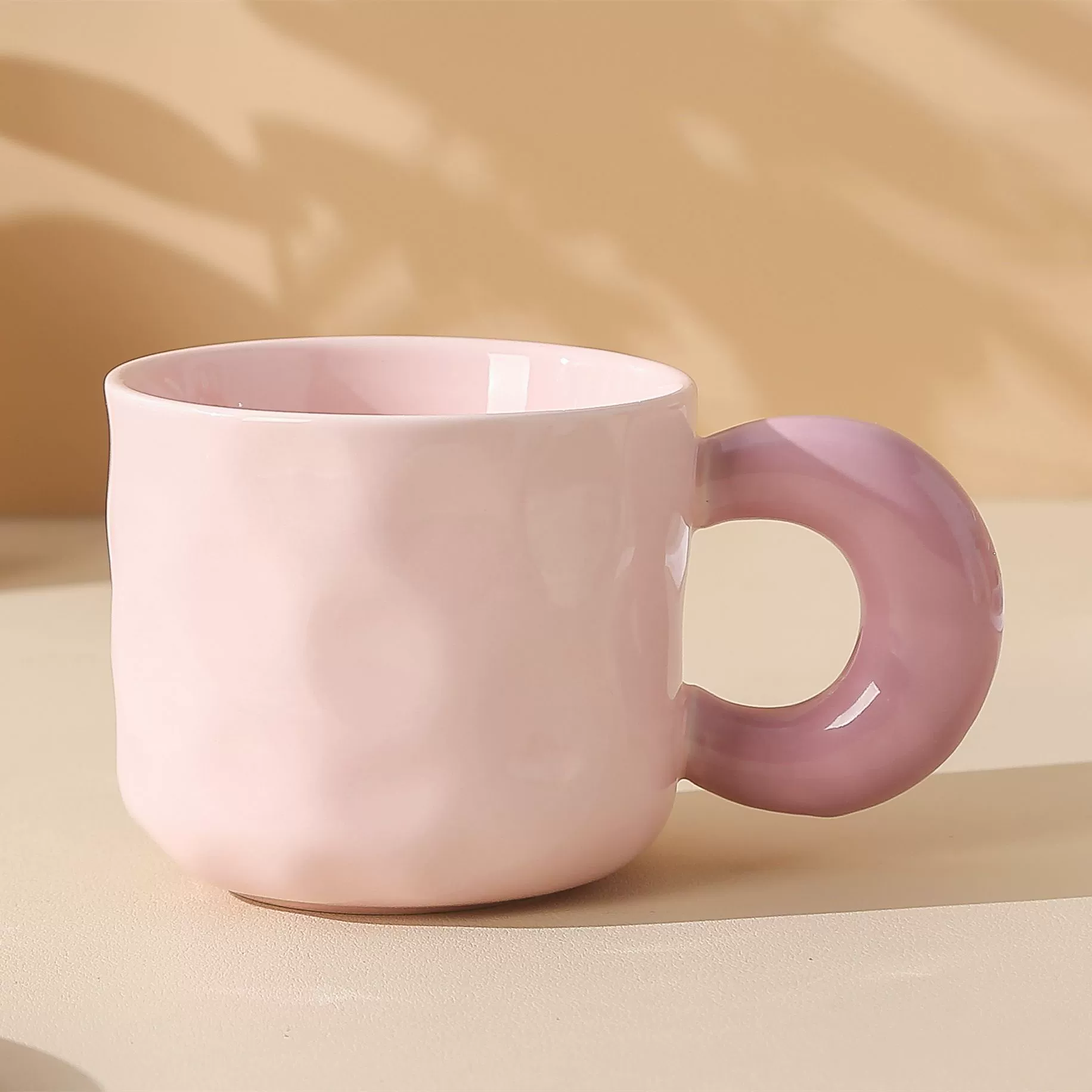 Contrasting Ring-Handle Ceramic Mug, 301–400 ml, Textured Pastel Colors