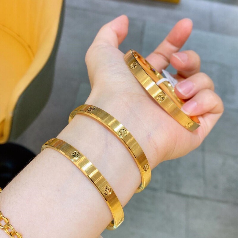 Sand Gold Jewelry Brushed Diamond Pattern Bracelet Women's Simulated Gold Niche Accessible Luxury High-End Bracelet Wedding Three Gold Accessories