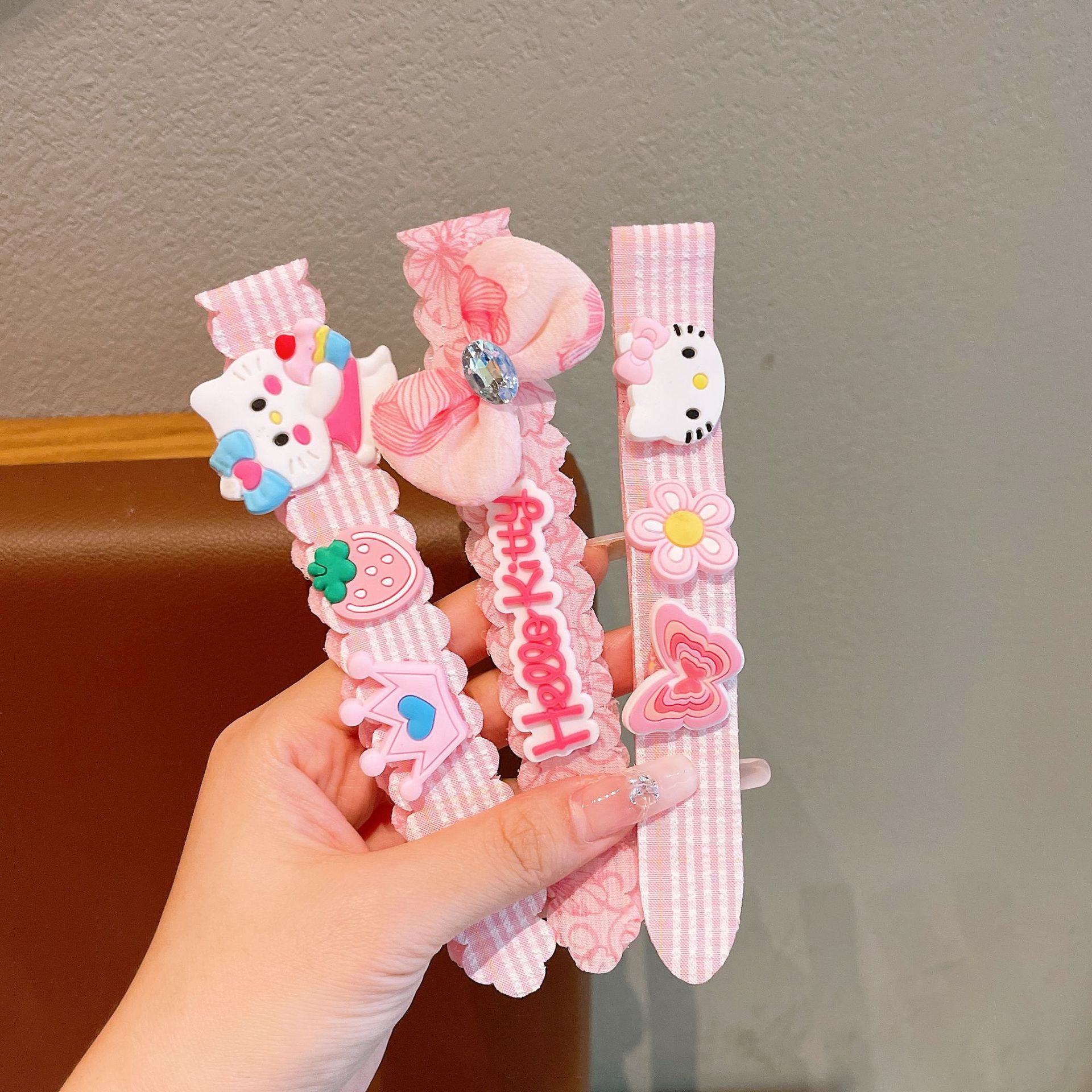 Los niños coreanos publican pegatinas mágicas de color caramelo de dibujos animados lindo y simple acabado de cabello roto artefacto Velcro de frutas