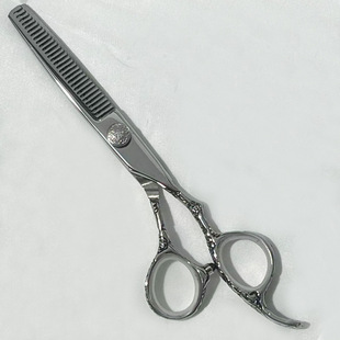 Foreign trade plum blossom bing hairdressing scissors flat scissors bangs scissors antler teeth thin scissors hairdressing scissors factory outlet