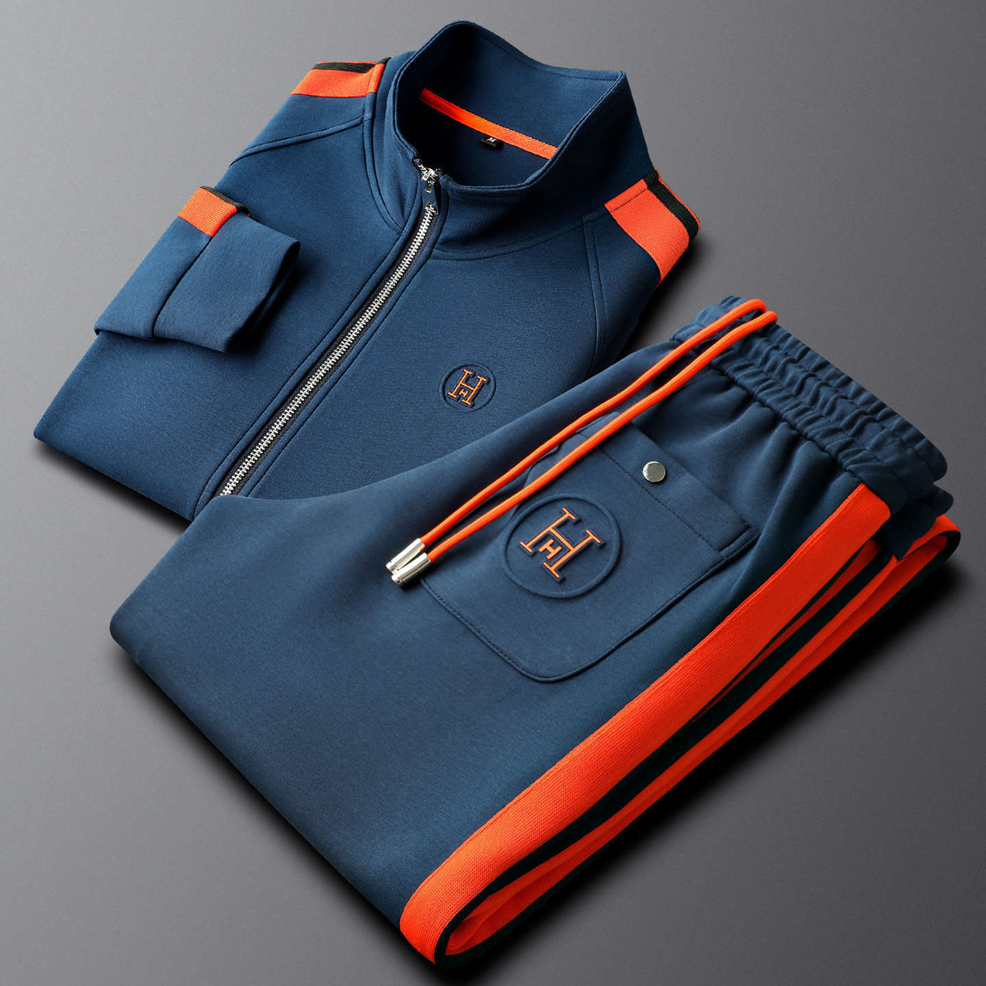 Light Luxury Blue Casual Sports Suit for Men, Spring and Autumn Season, Side Stripes, Color-Blocking, Trendy, Versatile, Slim-Fit Two-Piece Set