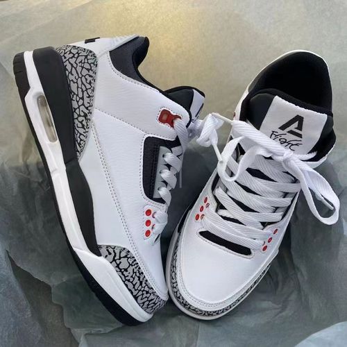 Spring and autumn ins Hong Kong style retro air cushion white shoes men's chic versatile black and white panda couple jogging sneakers