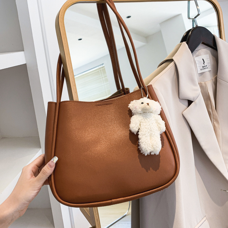Bag Women's Summer 2022 New Arrival Large Capacity Fashionable Trendy Tote Bag Niche Casual Shoulder Bucket Underarm Bag