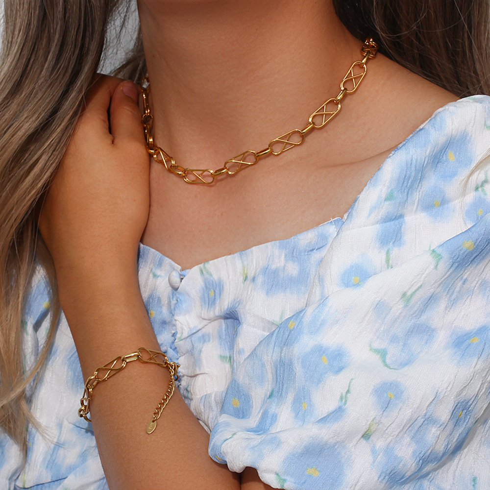 Fashion Geometric Stainless Steel Gold Plated Necklace_colorza_6