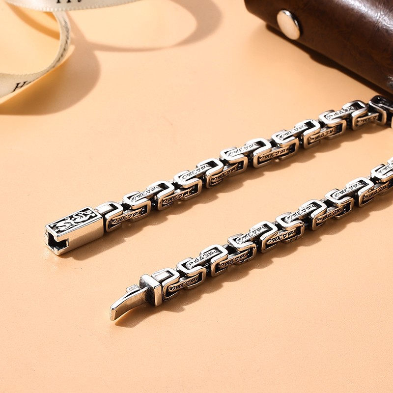 O1CN01tByPX81u4imBb05ZZ_!!1852