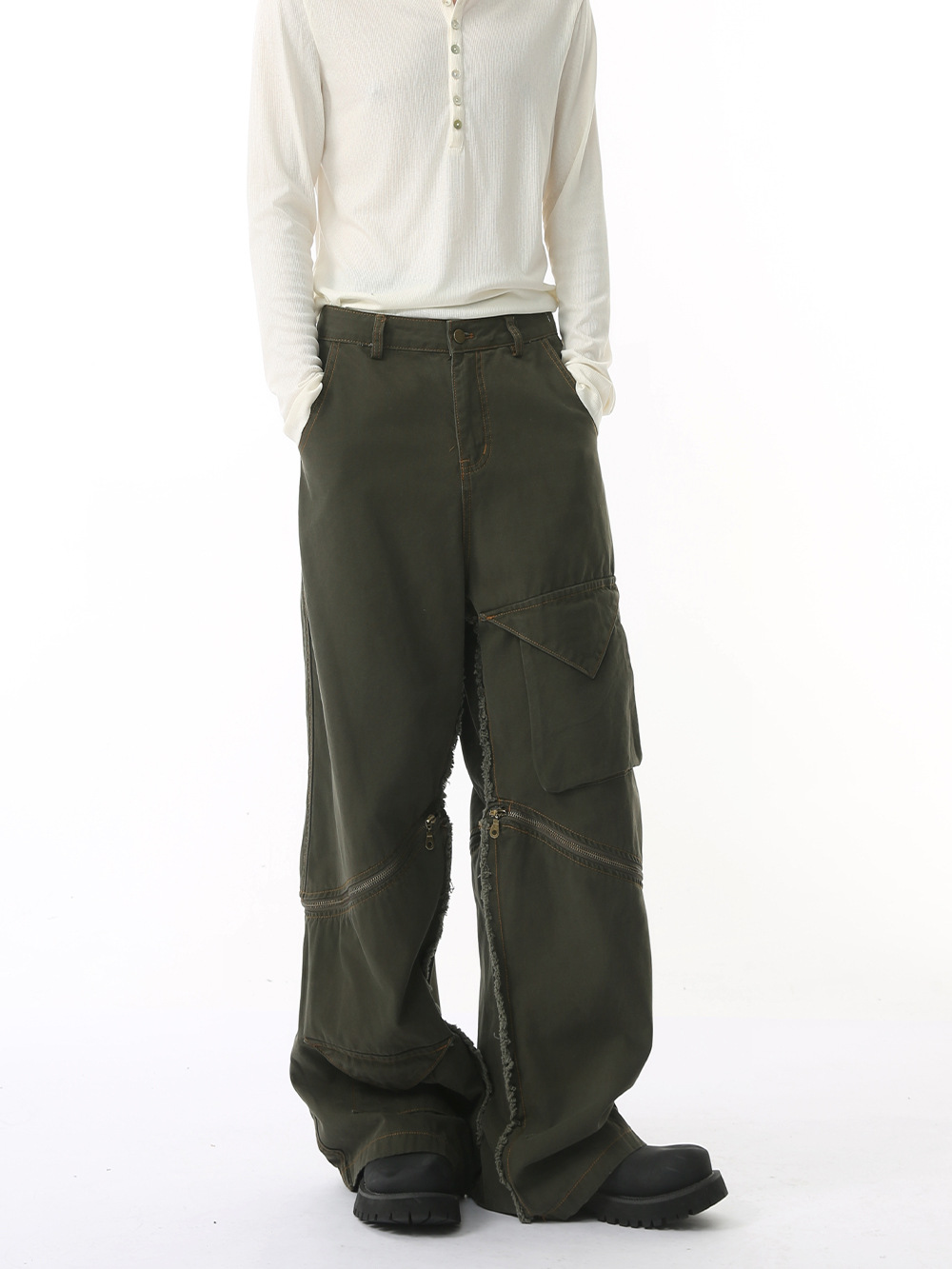 MTLCLOTHES Hombres| Nicho de bolsillo empalmado con cremallera diseño de moda herramientas pantalones de madera jeans casuales