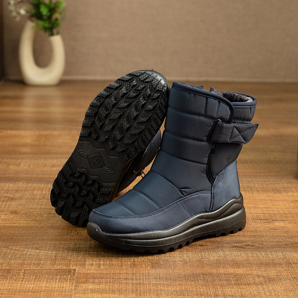 demi-season warm boots with velcro