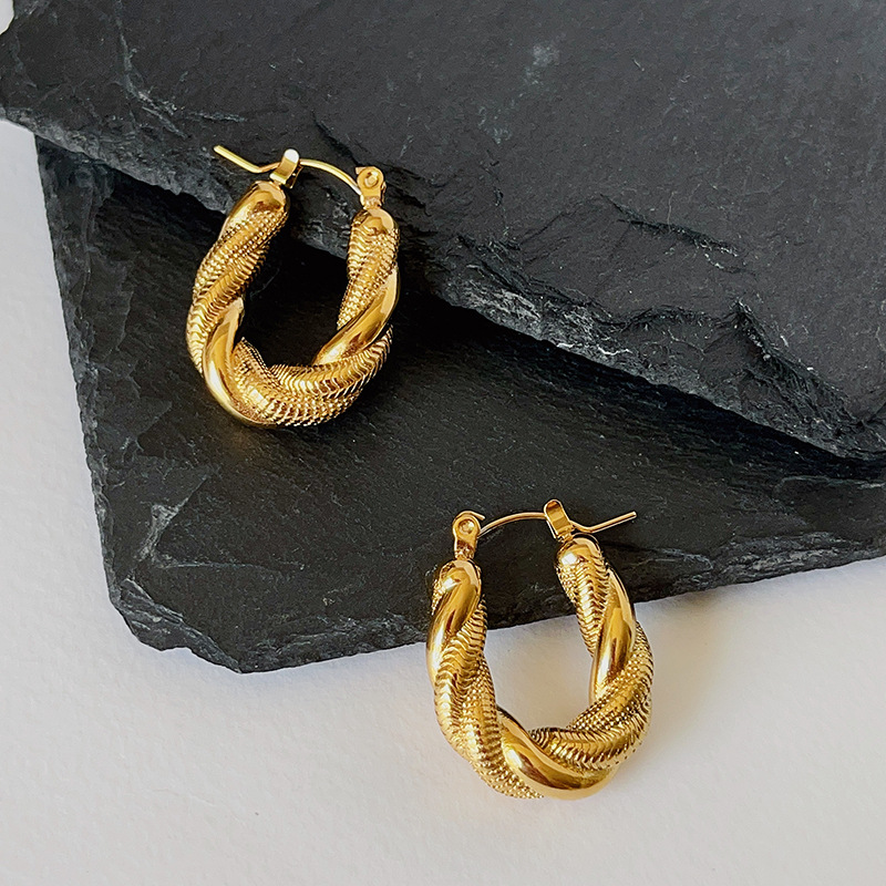 Twist Pattern 1 Pair Fashion Twist Plating Titanium Steel 18k Gold Plated Earrings
