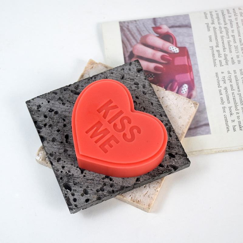 Qiukai carta de amor transfronterizo jabón hecho a mano molde de silicona DIY amor aromaterapia vela molde de la torta