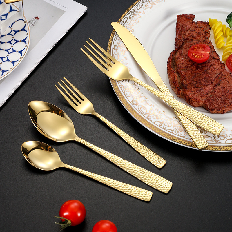 Amazon vajilla snakeskin martillo mango conjunto de cinco piezas creativo occidental cuchillo de carne y tenedor cuchara de acero inoxidable dorado cuchillo y tenedor