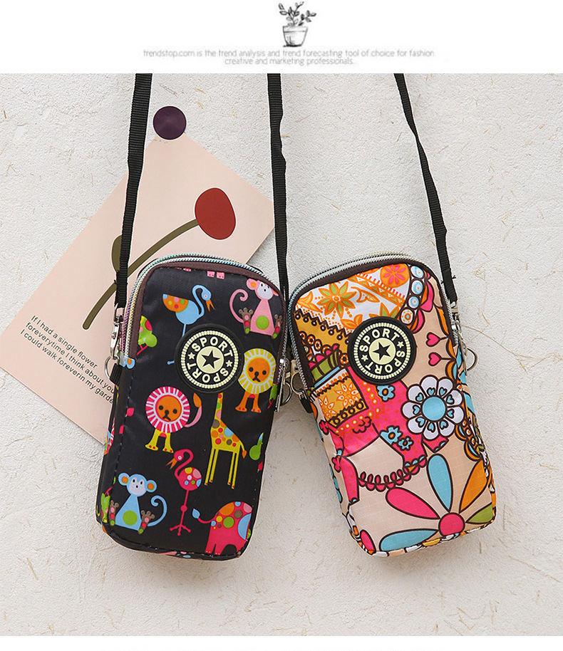 Single Shoulder Strap Strap Type Crossbody Bag Bags Type Women's Small Nylon Letter Fashion Square Zipper Crossbody Bag