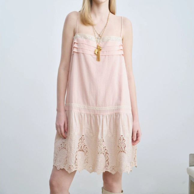 Vintage Romantic Strap Dress 2026 Summer New Light Pink Lace Embroidery Heavy Embroidery Dress A-Line Silhouette