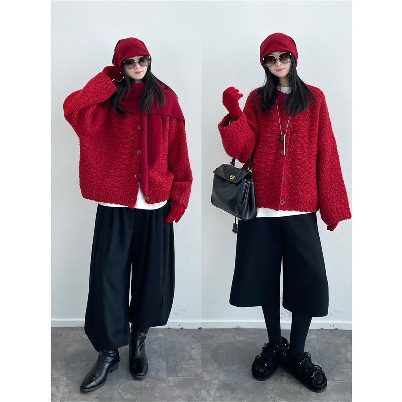 High-End 16-Count 800g Duncan Wool Chunky Yarn Christmas and New Year Red Thick Wool Cardigan for Women High-End 16-Count 800g Duncan Wool Chunky Yarn Christmas and New Year Red Thick Wool Cardigan for Women
