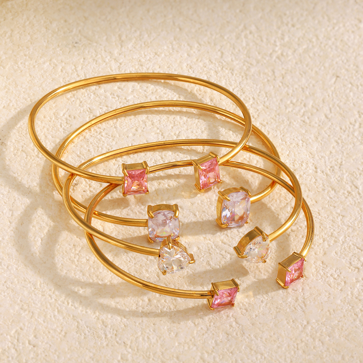 Fashionable geometric women's bracelet stainless steel with zircon