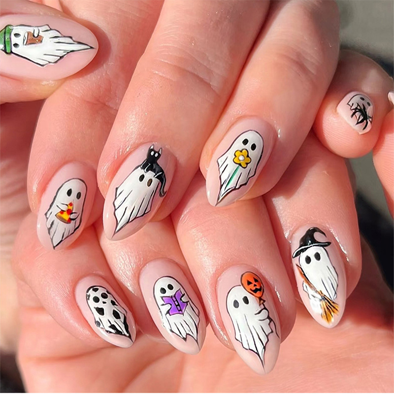 Cross-Border Hot-Selling New Halloween Wearable Nails Cartoon Ghost Picture Beautiful Manicure Nails Simple Almond Type Wholesale