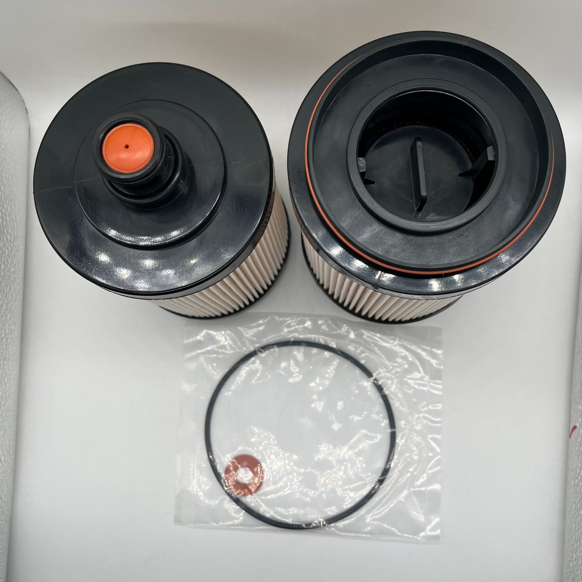 Diesel Fuel Filter L111000000801 Uf0666-007 Diesel Filter Compatible with Foton National Vi