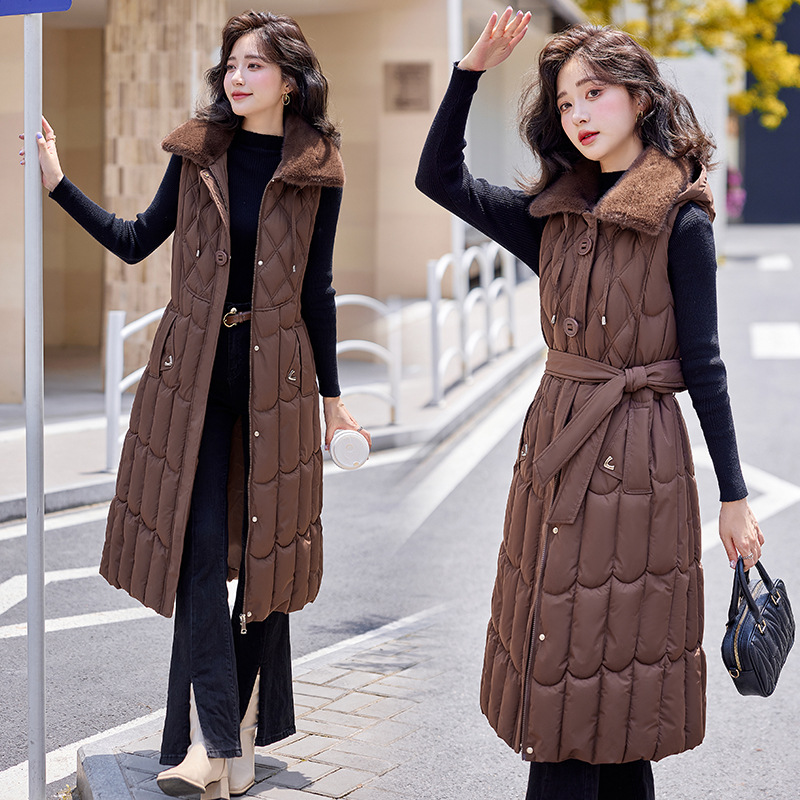 Chaleco de algodón largo y medio, chaleco de mujer, chaleco de otoño y invierno 2024 nuevo chaleco de moda sin mangas, hombro delgado, moda