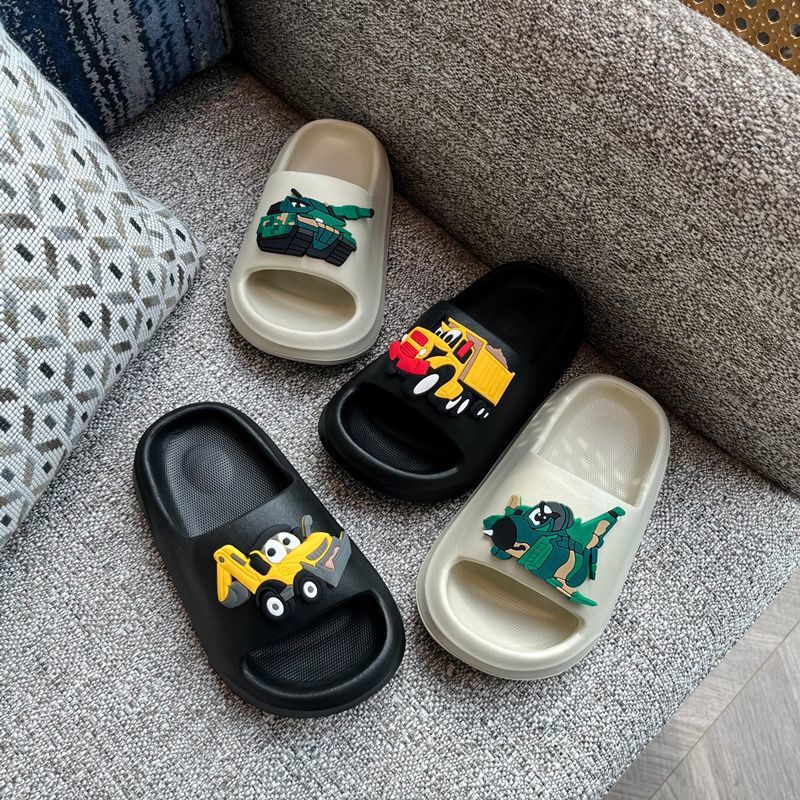 New Children's Slippers Excavator Tank Boys Indoor Bath Non-Slip Soft Sole Parent-Child Slippers for Girls