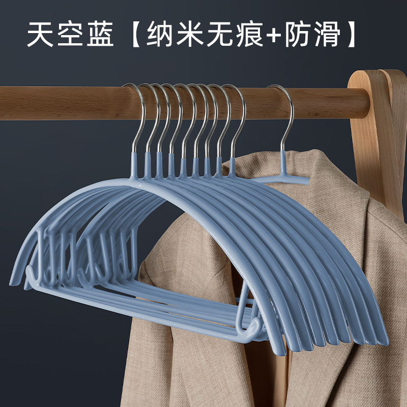 Percha Plastificada Antideslizante de Acero Inoxidable Sin Marcas para Ropa y Armario image 11
