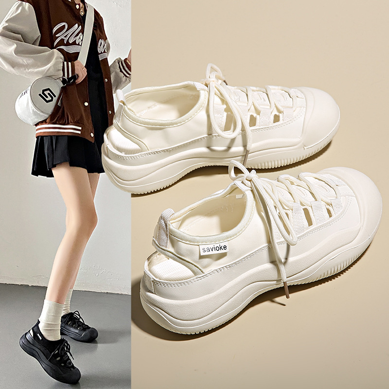 여성용 속이 빈 캔버스화 2026 여름 신상 한국 스타일 학생용 흰색 플랫 슈즈 통기성 반슬리퍼 P801