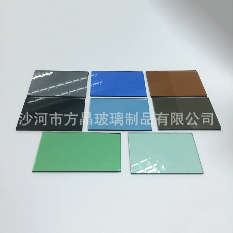 彩色膜片