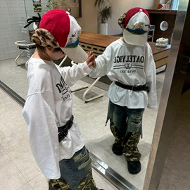 童裤;童T恤;儿童牛仔裤