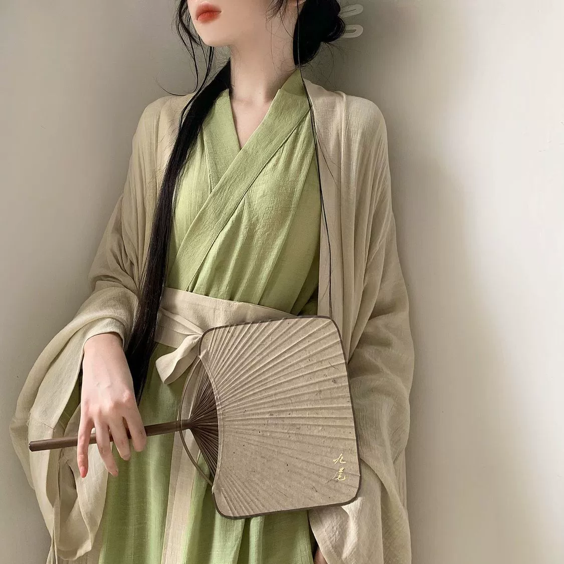 Полный комплект ханфу (одежда «Ирландский ветер»? Jiangnan Wind Clothing), женская традиционная одежда с широкими рукавами и поясом