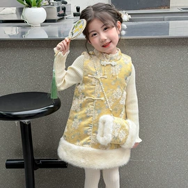 普通外套;童连衣裙;童套装
