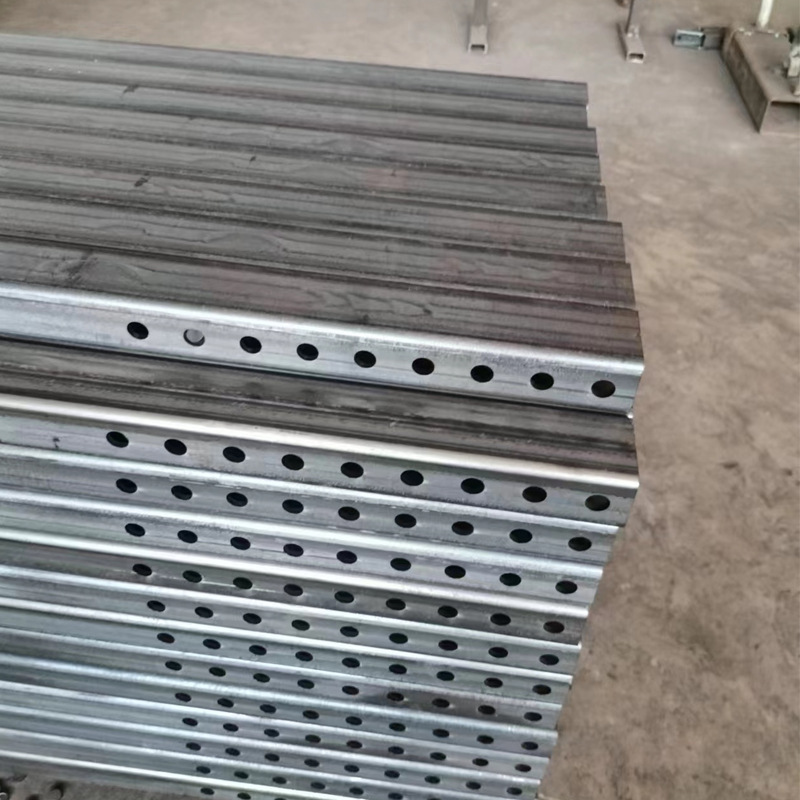 方管打孔激光加工异形孔 80mm90mm100mm110mm120mm 无缝方管切割