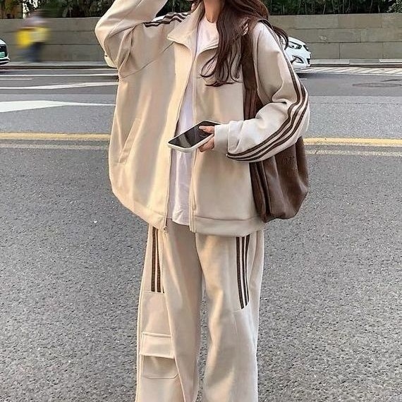 休闲运动套装女秋冬季时尚韩版宽松慵懒风薄款外套阔腿长裤两件套