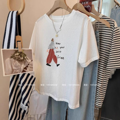 2025夏の人物プリント雪花綿tシャツ女性丸襟正肩半袖ゆるいシャツ
