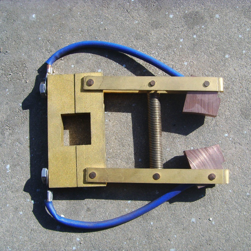 供应集电器碳刷5*18*16电刷碳刮片(图)