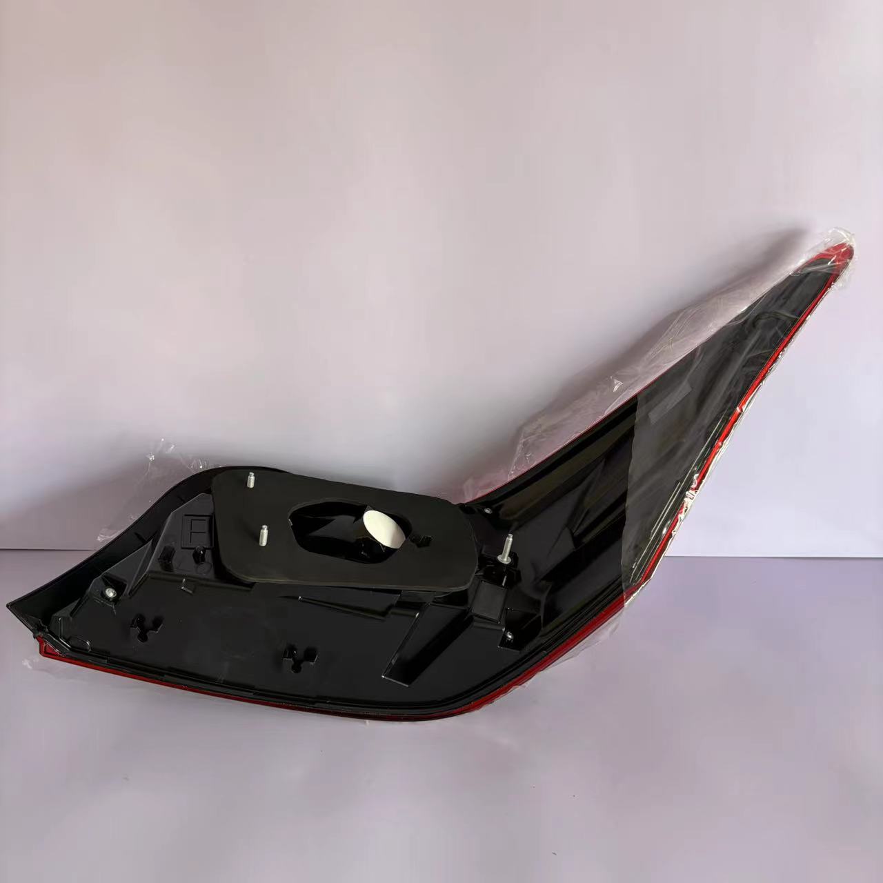 Applicable to 14-16 17- 23 Toyota Vios rear tail lamp assembly brake reversing steering lamp cover shell