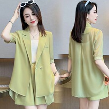 �б���r���������bŮ����С���b2025�ļ��¿���z��ѝ�ɼ���