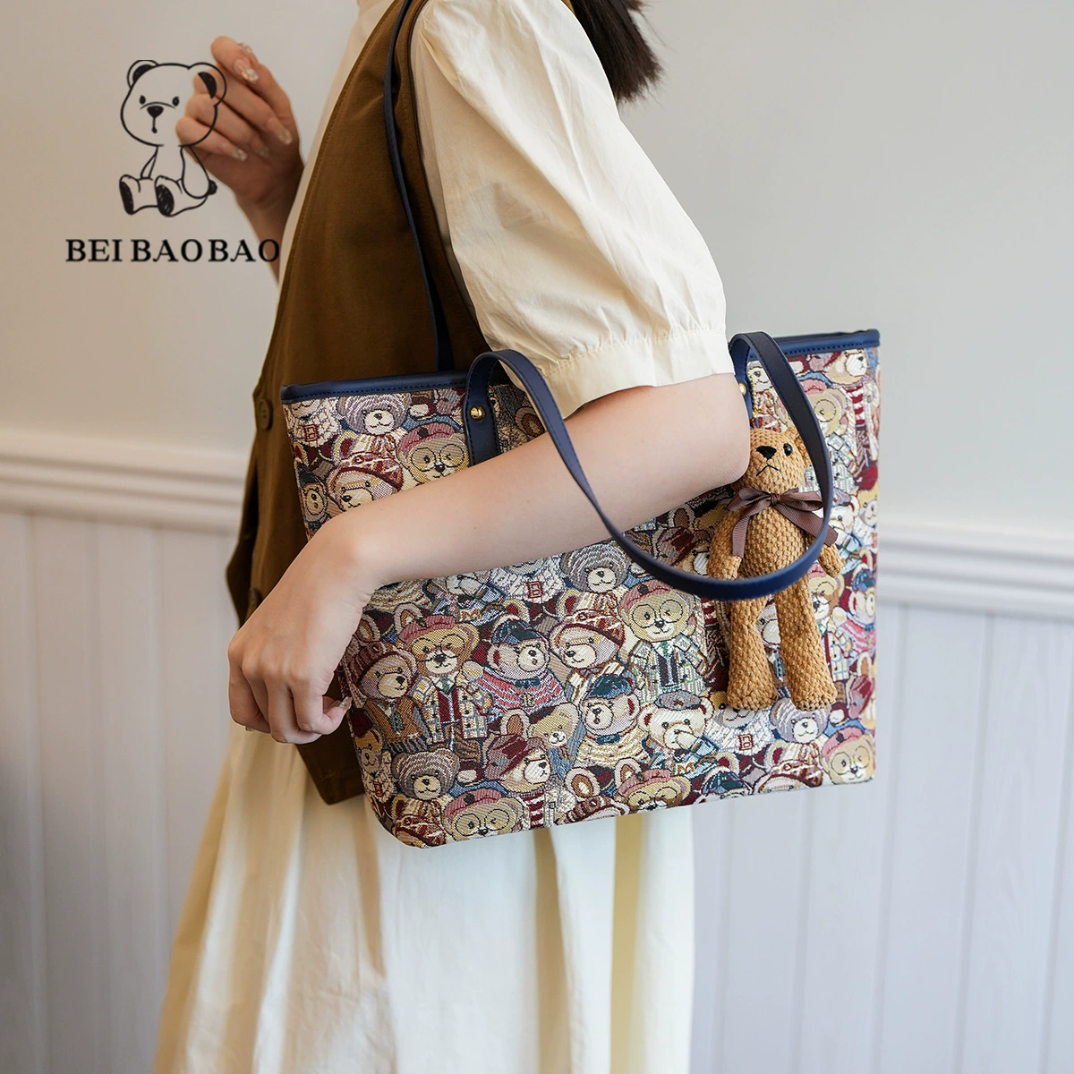 北包包 One-shoulder bag, handheld small design cartoon shoulder bag, with embroidery