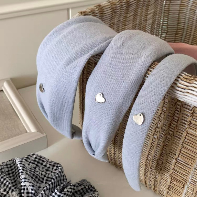 Vitallity Girl Sweetheart Tela de color sólido Diadema de lavado de cara simple de nicho retro Accesorios para el cabello