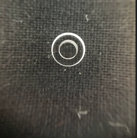 Подшипник с отверстием для проходного крепления