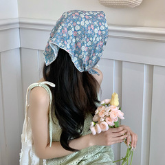 綿麻のシルクのタオルのヘアバンドの小さい方のタオルの女性の春秋の新型の韓国のファッションの百合の保温のマフラーの首の保護のスカーフ