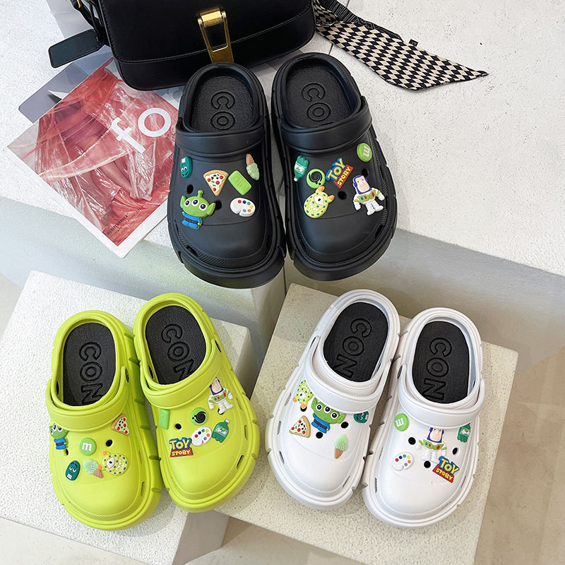 2022 Crocs women wear summer Korean version of cute INS fairy style bun half slippers thick sole beach slippers