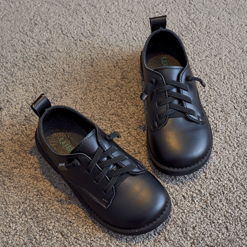 Кожаная обувь для мальчиков, Черная кожаная обувь с мягкой подошвой для выступлений и весенних выступлений, британская детская обувь для студентов, большая детская одиночная обувь