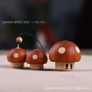 Деревянная фигурка гриба на магните декор для дома